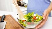 Salatdressing für knackige Salate mit hochwertigem Olivenöl, Kalorien, Nährwerte